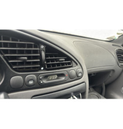 Serrure avant droit FORD FIESTA 4