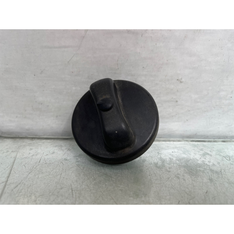 Bouchon de carburant MERCEDES VITO 639 Photo n°1