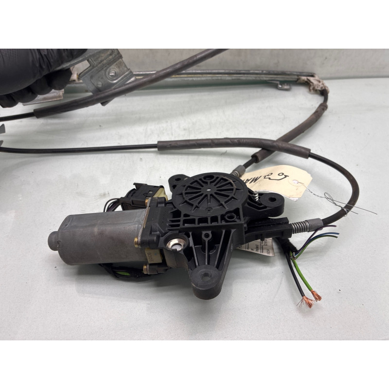 Leve vitre electrique avant droit MERCEDES VITO 639 Photo n°4