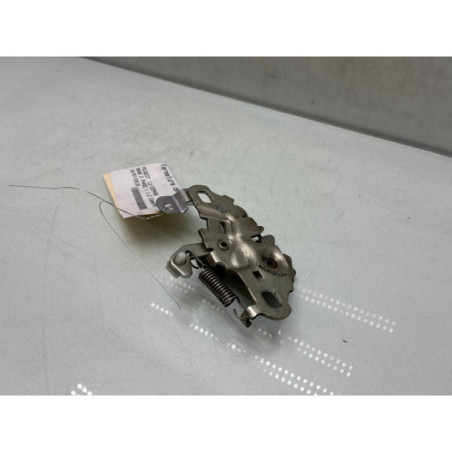 Fermeture de capot PEUGEOT 3008 2