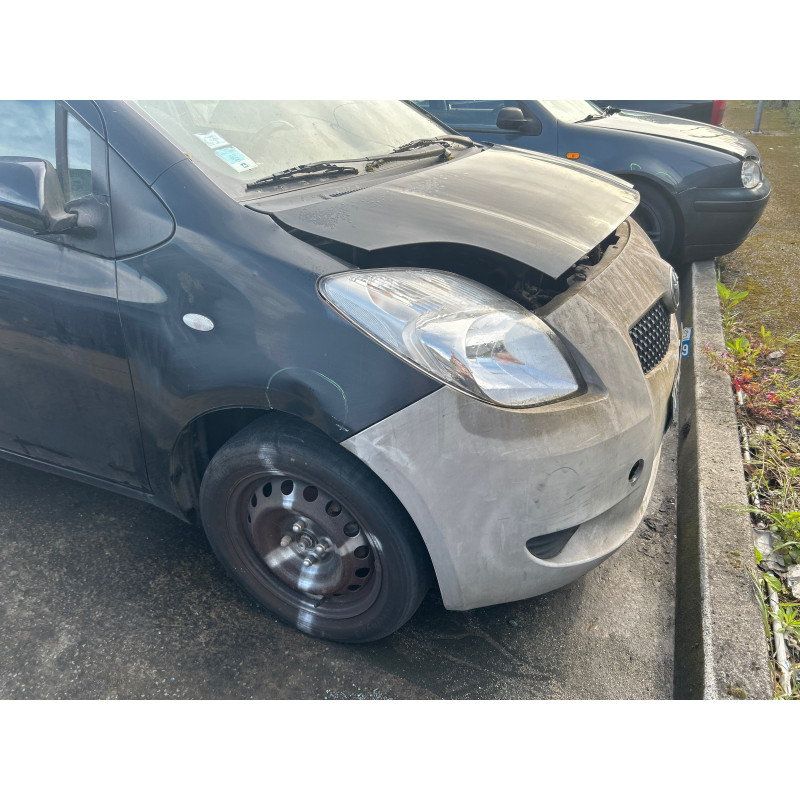 Leve vitre electrique avant gauche TOYOTA YARIS 2 Photo n°17