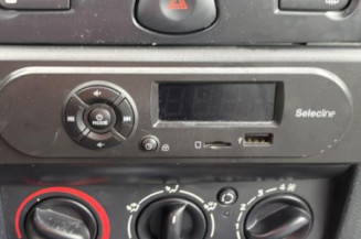 Serrure avant gauche RENAULT CLIO 2