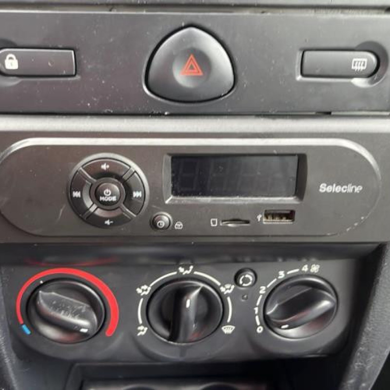 Serrure avant gauche RENAULT CLIO 2 Photo n°12