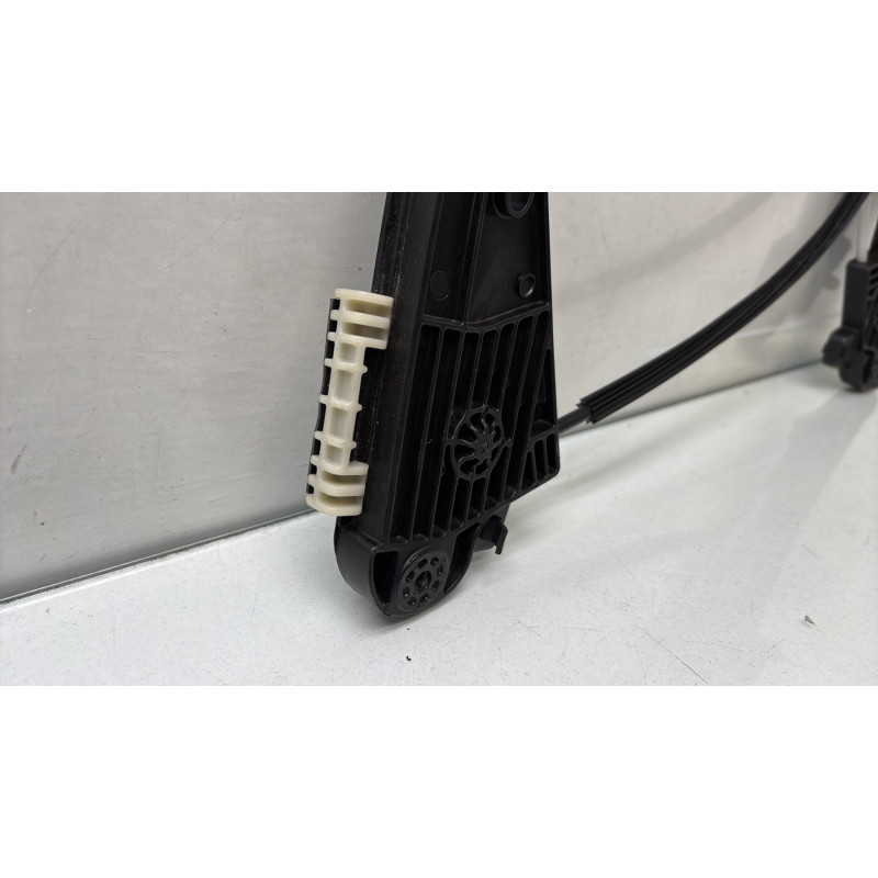 Leve vitre electrique avant droit CITROEN C5 AIRCROSS Photo n°8