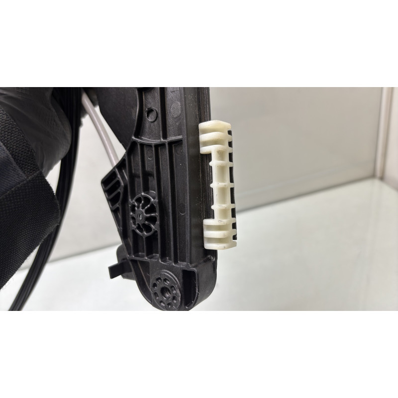 Leve vitre electrique avant droit CITROEN C5 AIRCROSS Photo n°9