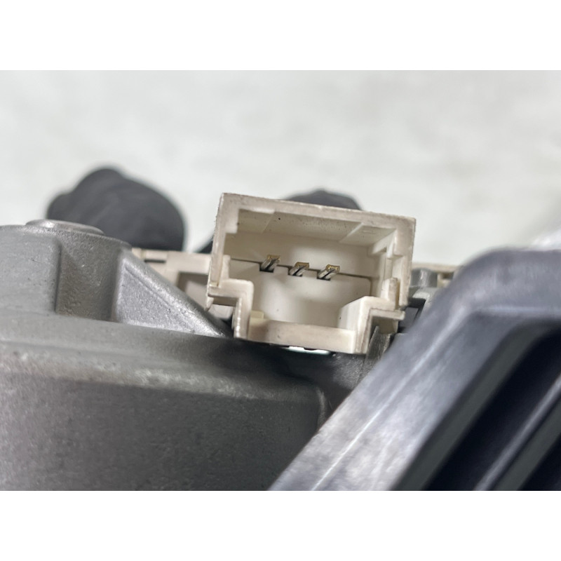 Moteur essuie glace arriere DACIA LOGAN MCV 1 Photo n°3