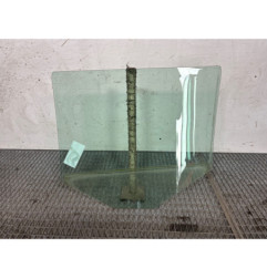 Vitre arriere droit SKODA FABIA 2 Photo n°1