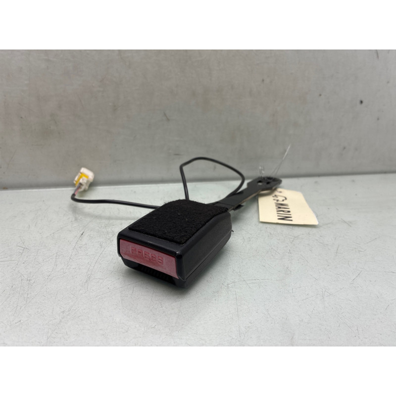 Attache ceinture avant droit PEUGEOT 407 Photo n°1