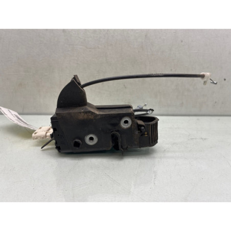 Serrure avant gauche PEUGEOT 407