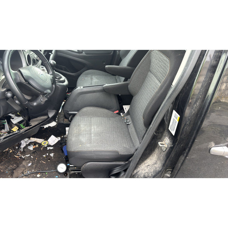 Interrupteur de leve vitre avant gauche CITROEN BERLINGO 2 Photo n°14