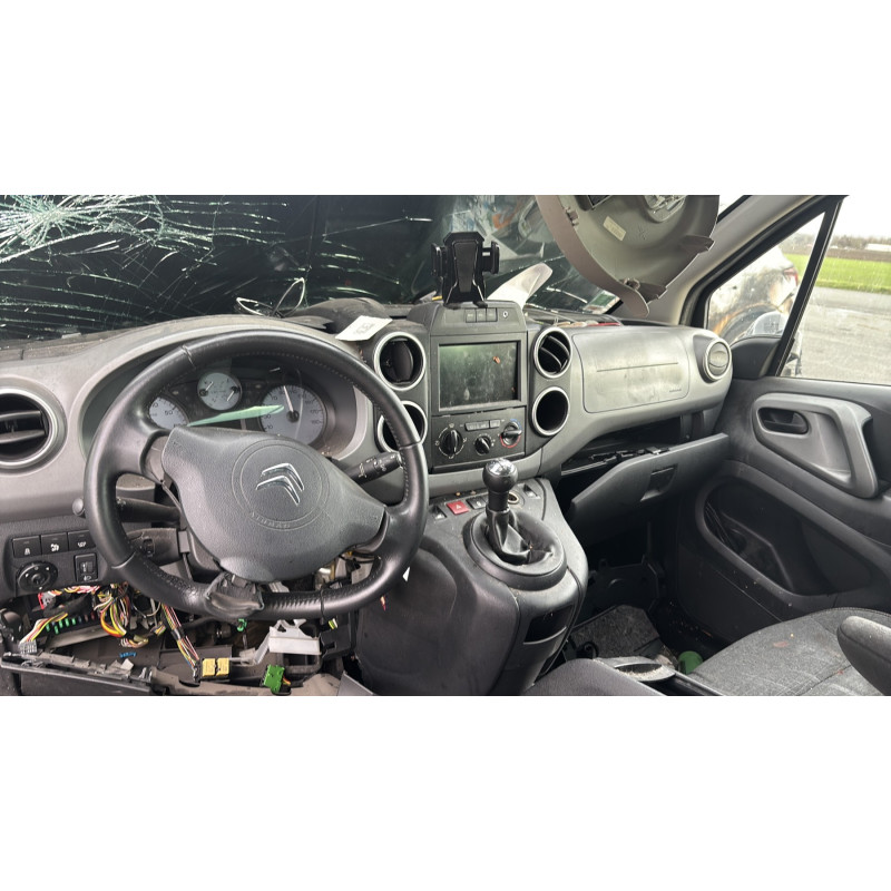 Interrupteur de leve vitre avant gauche CITROEN BERLINGO 2 Photo n°17