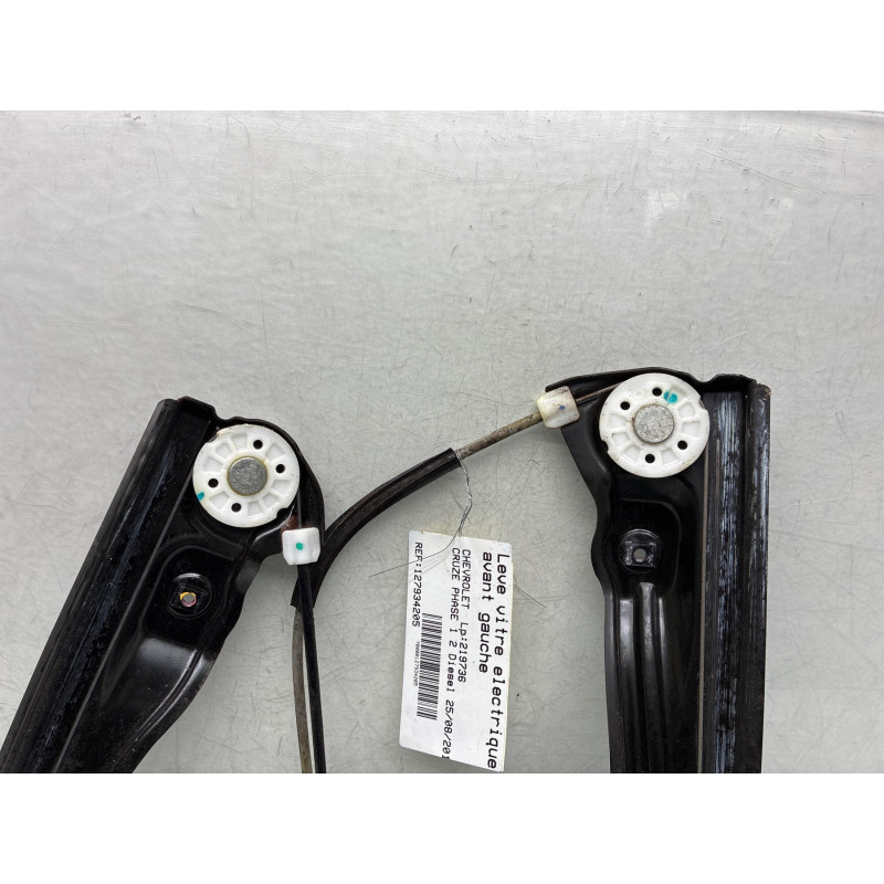 Leve vitre electrique avant gauche CHEVROLET CRUZE Photo n°6