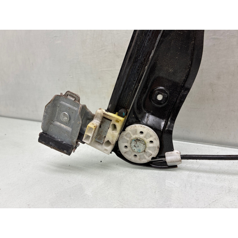 Leve vitre electrique avant gauche CHEVROLET CRUZE Photo n°8