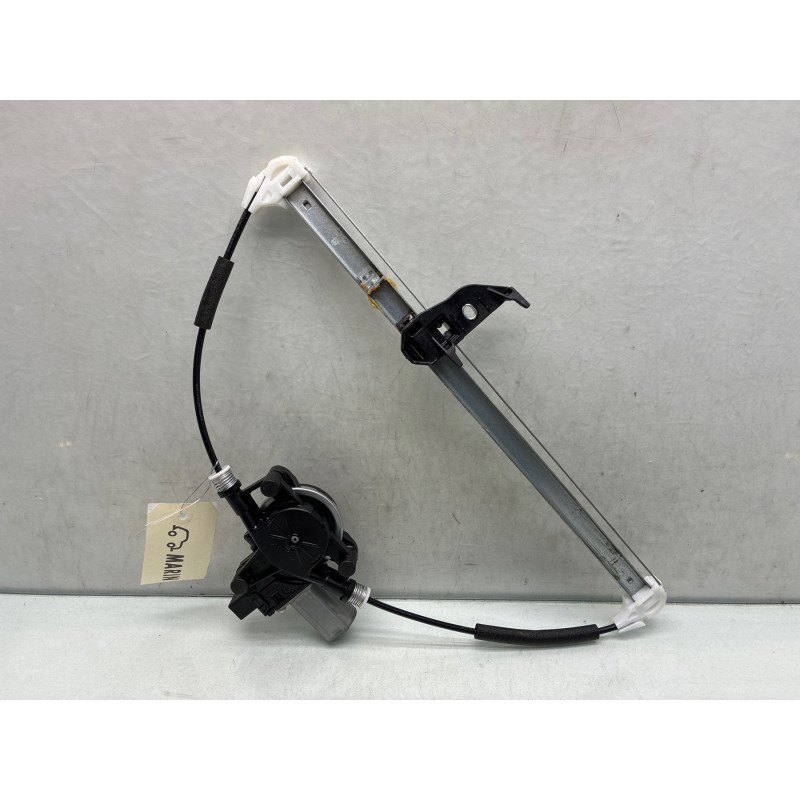 Leve vitre electrique arriere droit MAZDA 2 3 Photo n°4