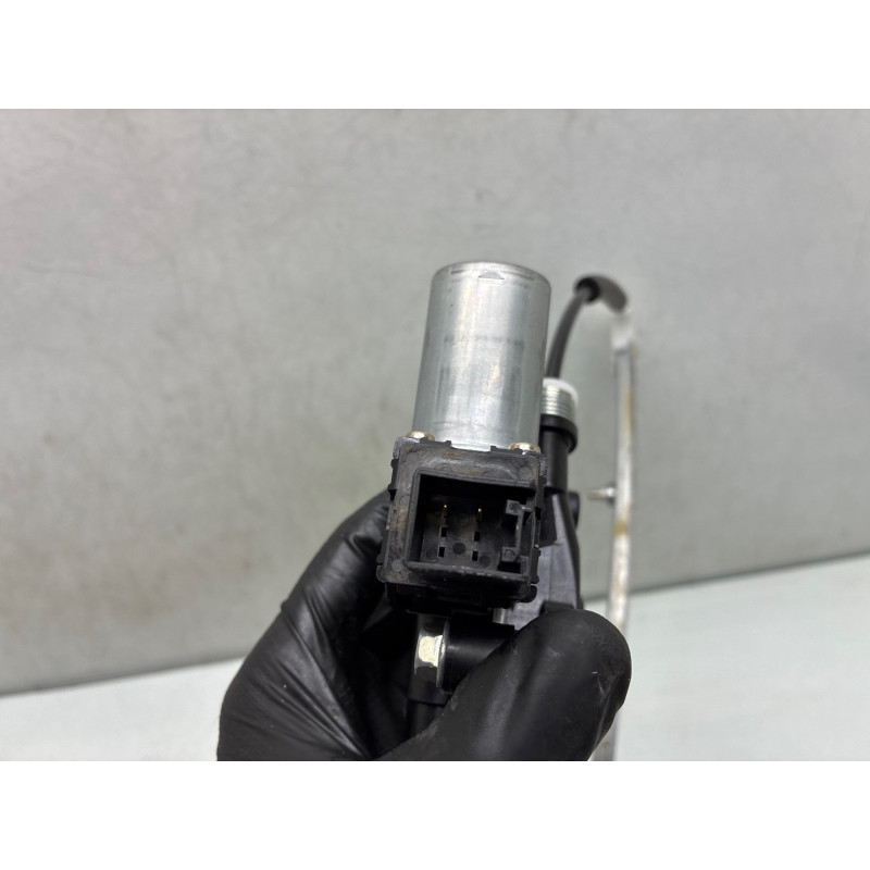 Leve vitre electrique arriere gauche MAZDA 2 3 Photo n°3