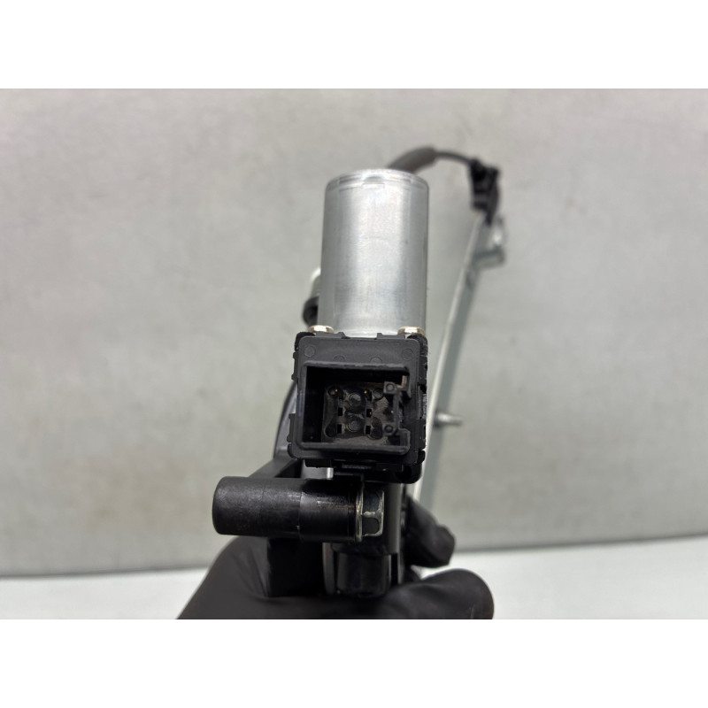 Leve vitre electrique avant droit MAZDA 2 3 Photo n°1