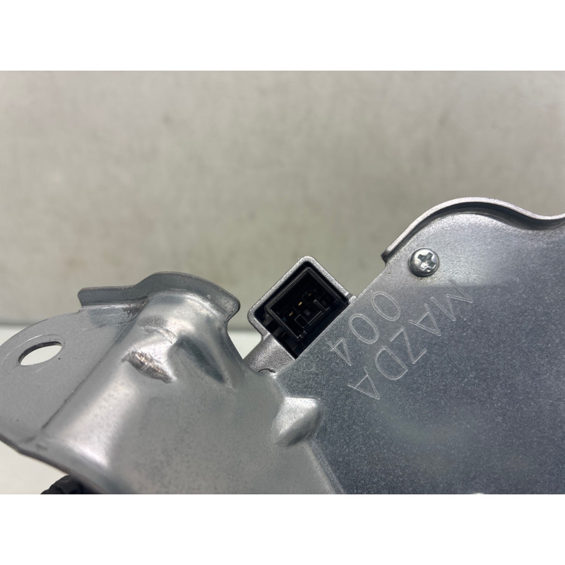 Moteur essuie glace arriere MAZDA 2 3 Photo n°3