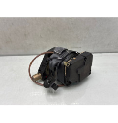 Pretensionneur de ceinture arriere droit RENAULT CLIO 2