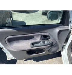 Pretensionneur de ceinture arriere droit RENAULT CLIO 2