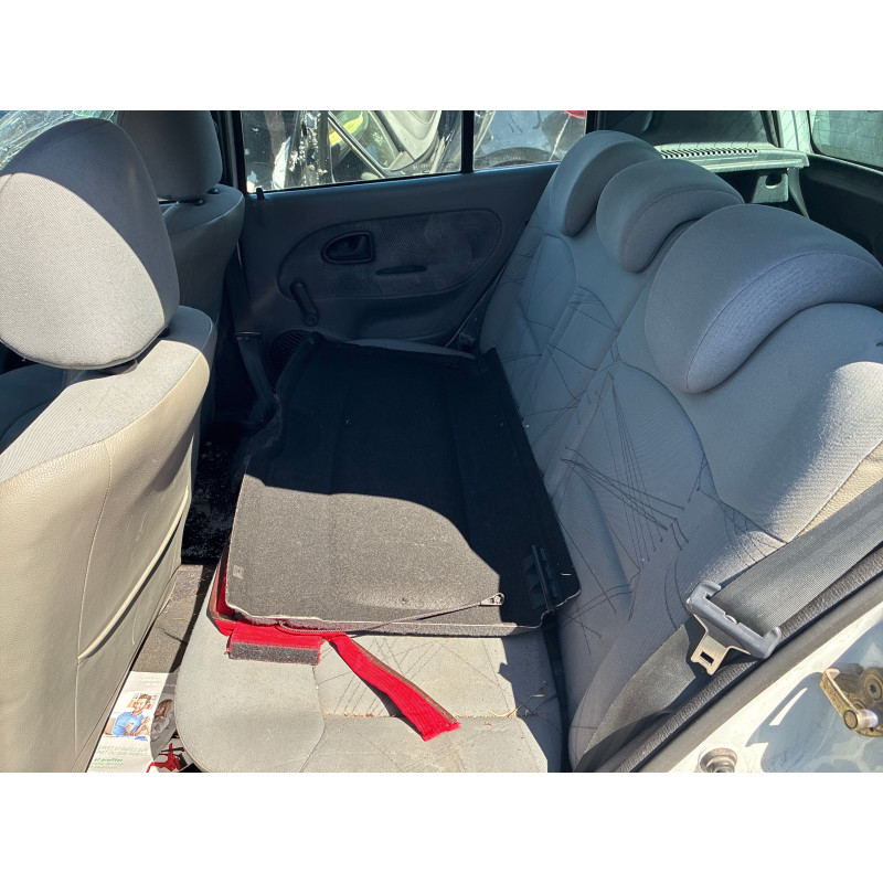 Pretensionneur de ceinture arriere droit RENAULT CLIO 2 Photo n°14