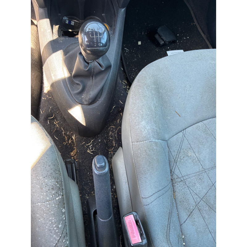 Pretensionneur de ceinture arriere droit RENAULT CLIO 2 Photo n°18