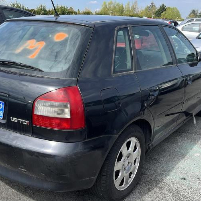 Retroviseur gauche AUDI A3 1 Photo n°10