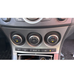 Pare boue avant gauche MAZDA 3 2