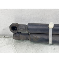 Verin de coffre MAZDA 3 2