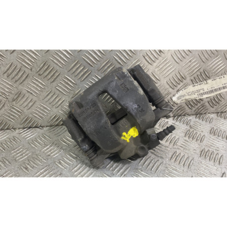 Etrier avant droit (freinage) OPEL CORSA D
