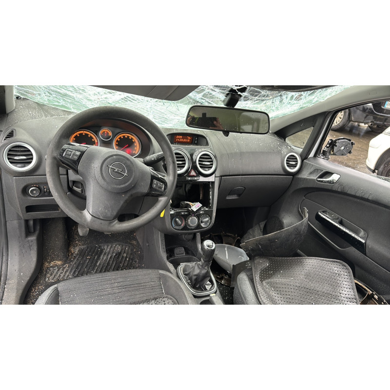 Etrier avant gauche (freinage) OPEL CORSA D Photo n°15