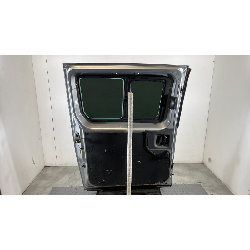 Porte laterale gauche CITROEN JUMPY 2 Photo n°6