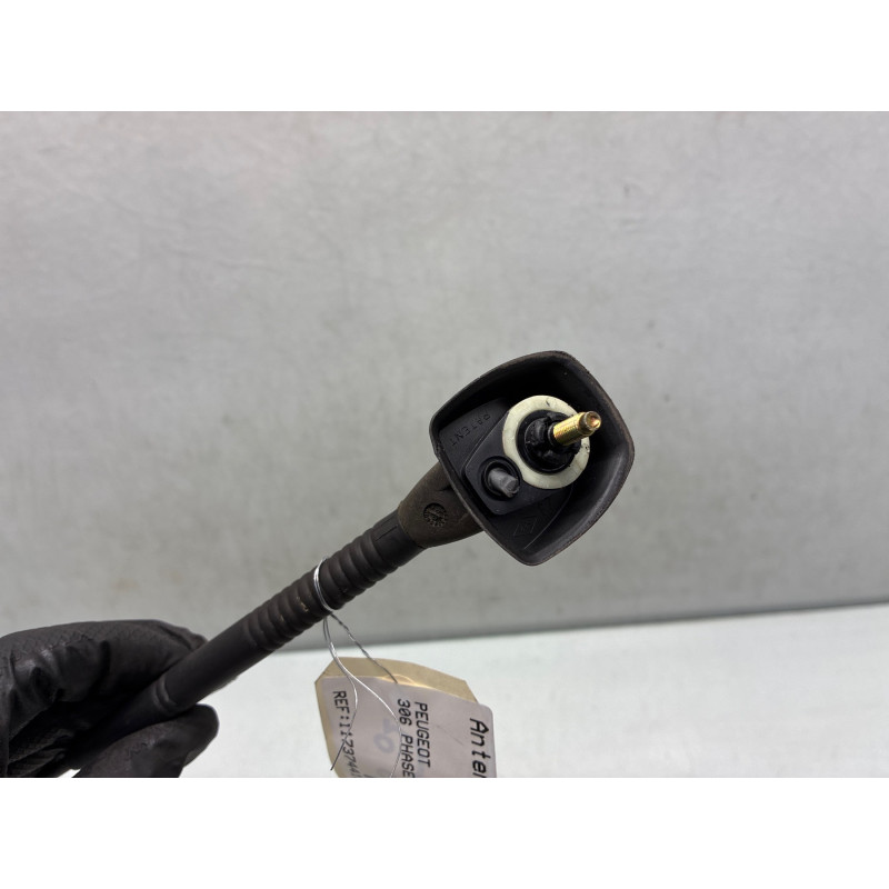 Antenne PEUGEOT 306 Photo n°2