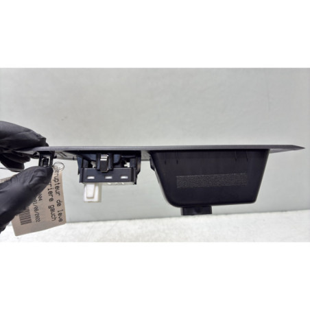 Interrupteur de leve vitre arriere gauche PEUGEOT 208 2