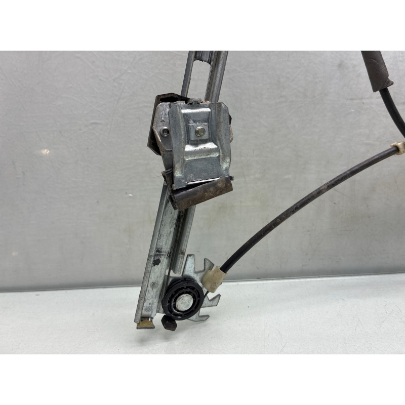Leve vitre electrique avant gauche VOLKSWAGEN POLO 5 Photo n°2
