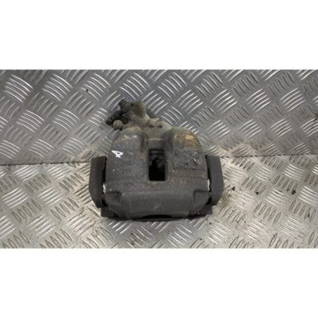 Etrier avant droit (freinage) PEUGEOT 308 2 SW Photo n°1