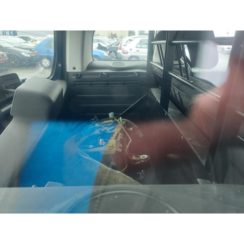 Interrupteur de leve vitre avant gauche PEUGEOT PARTNER 2 Photo n°18