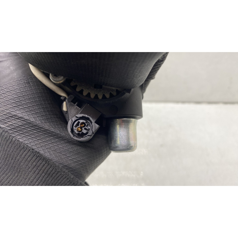 Pretensionneur de ceinture avant droit VOLKSWAGEN POLO 5 Photo n°5