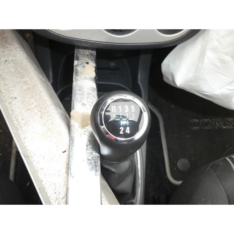 Cremaillere assistee OPEL CORSA D Photo n°11