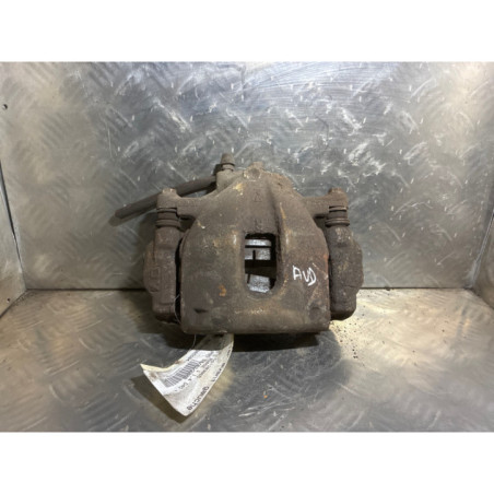 Etrier avant gauche (freinage) TOYOTA AURIS 1