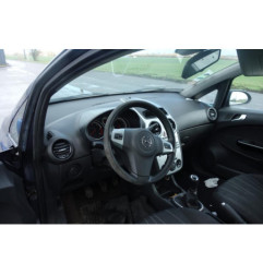 Vitre arriere droit OPEL CORSA D