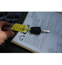 Vitre arriere droit OPEL CORSA D