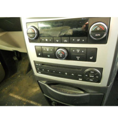 Vitre avant gauche CHRYSLER GRAND VOYAGER 5