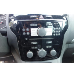 Custode avant droit (porte) OPEL ZAFIRA B