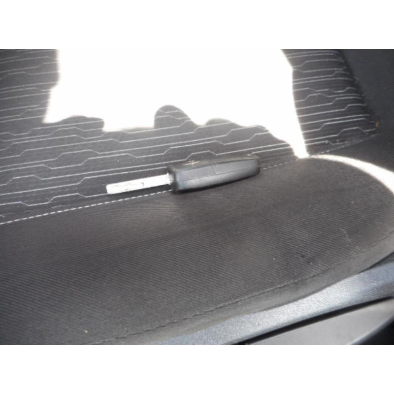 Vitre arriere droit OPEL ASTRA J SPORTS Photo n°8