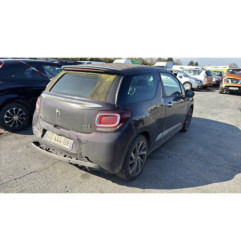Feu diurne avant gauche DS DS3