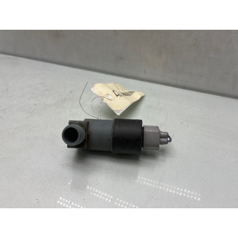 Pompe lave glace avant TOYOTA YARIS 3 Photo n°3