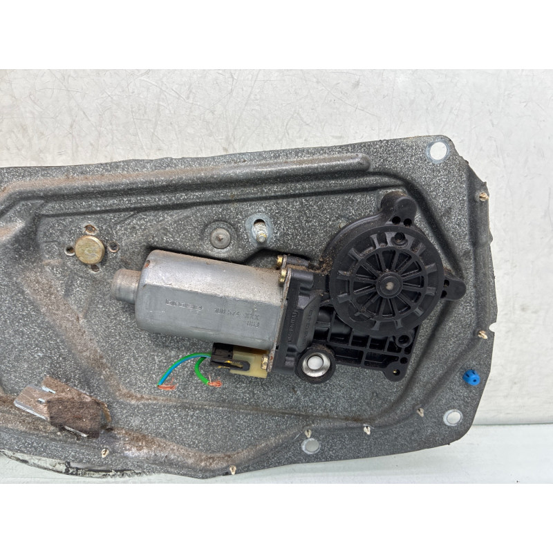 Leve vitre electrique avant gauche VOLVO V 70 1 Photo n°2