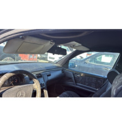 Attache ceinture avant gauche MERCEDES CLASSE E 210