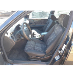 Attache ceinture avant gauche MERCEDES CLASSE E 210