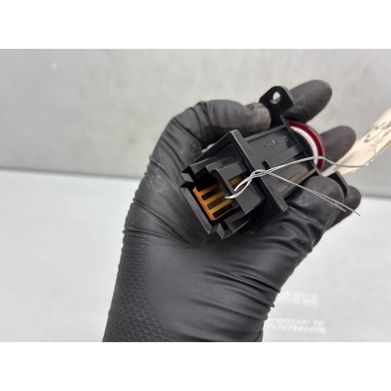 Bouton de warning MITSUBISHI COLT 6 Photo n°3